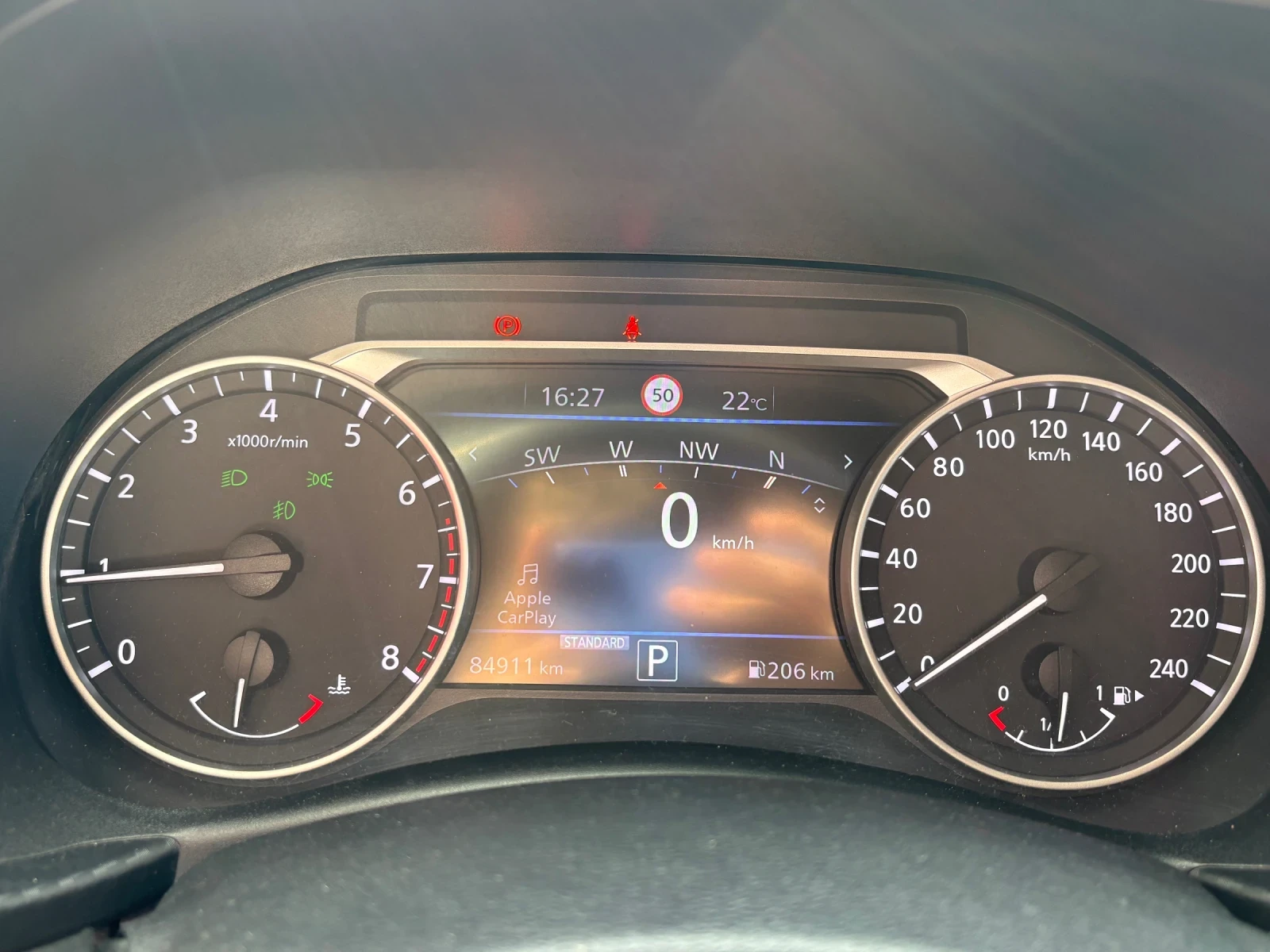 Nissan Juke, снимка 13 - Автомобили и джипове - 54627308