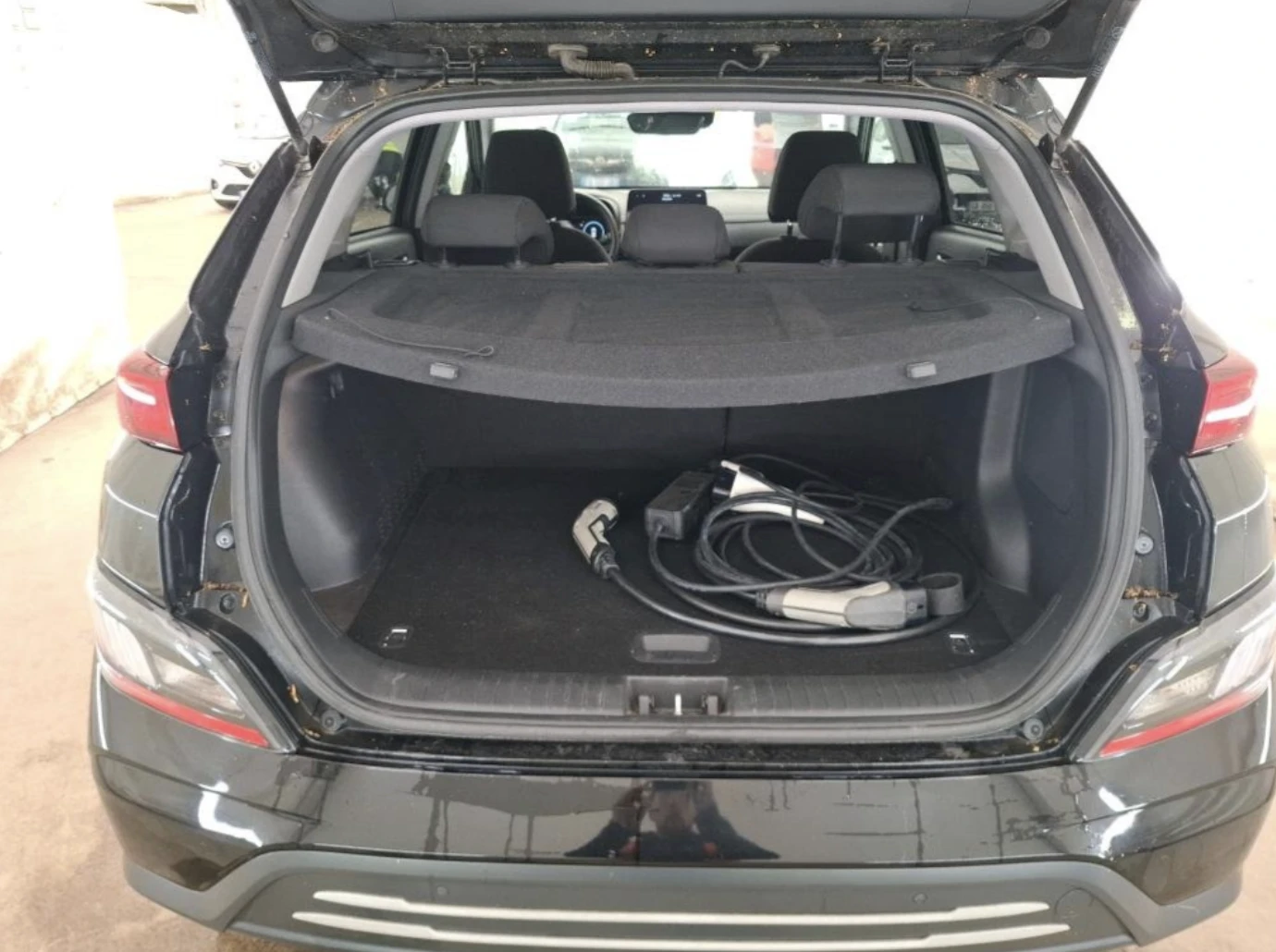 Hyundai Kona 64 kWh Business , снимка 6 - Автомобили и джипове - 54738334