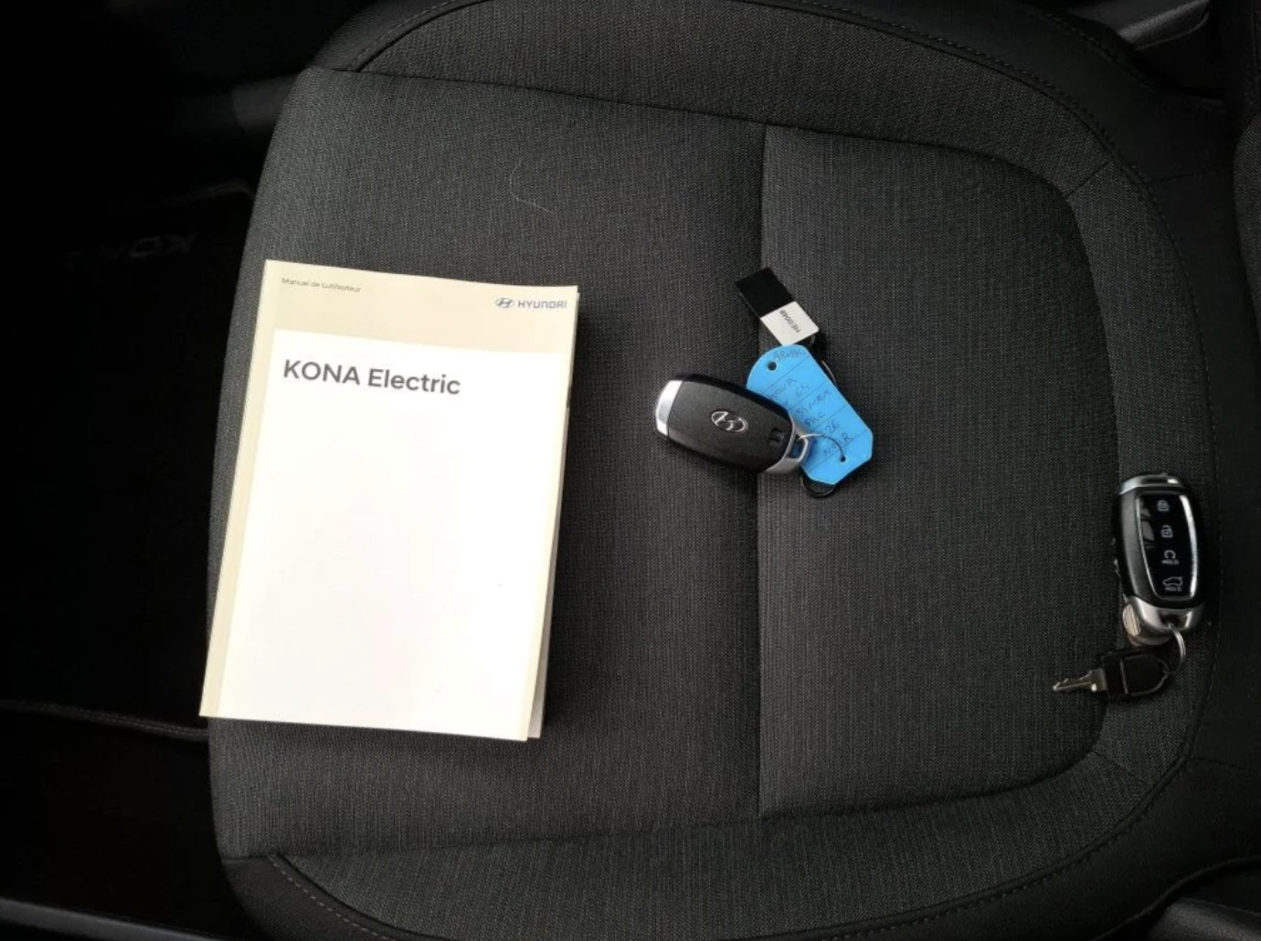Hyundai Kona 64 kWh Business , снимка 8 - Автомобили и джипове - 54738334