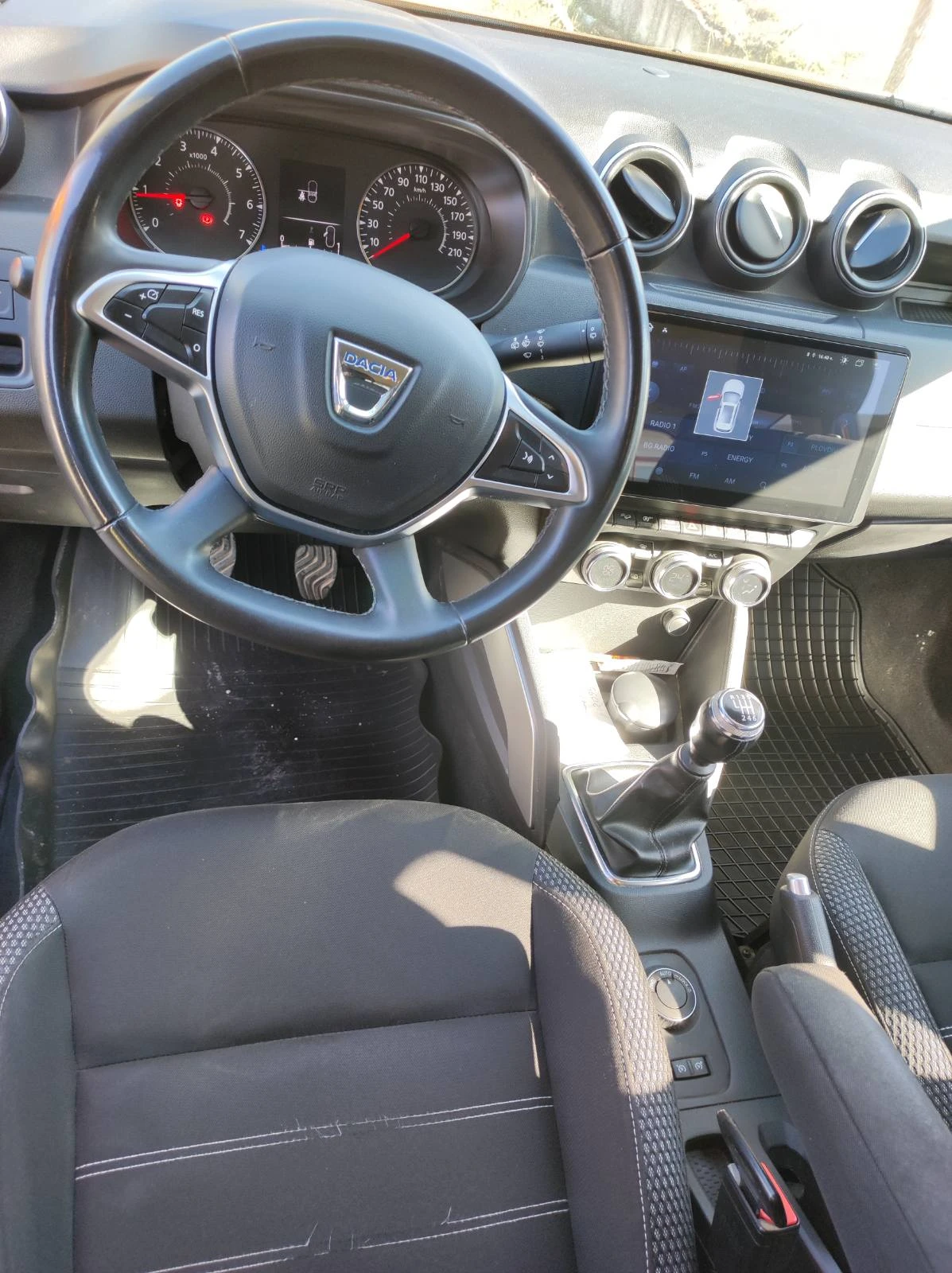 Dacia Duster, снимка 10 - Автомобили и джипове - 54883984