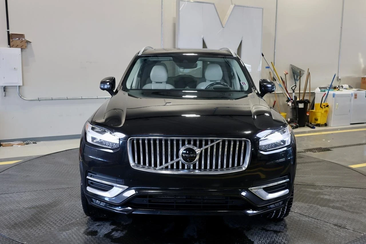 Volvo Xc90 Inscription T6 AWD - PANO| BLINDSPOT| NAVI| 360CAM, снимка 2 - Автомобили и джипове - 54915439