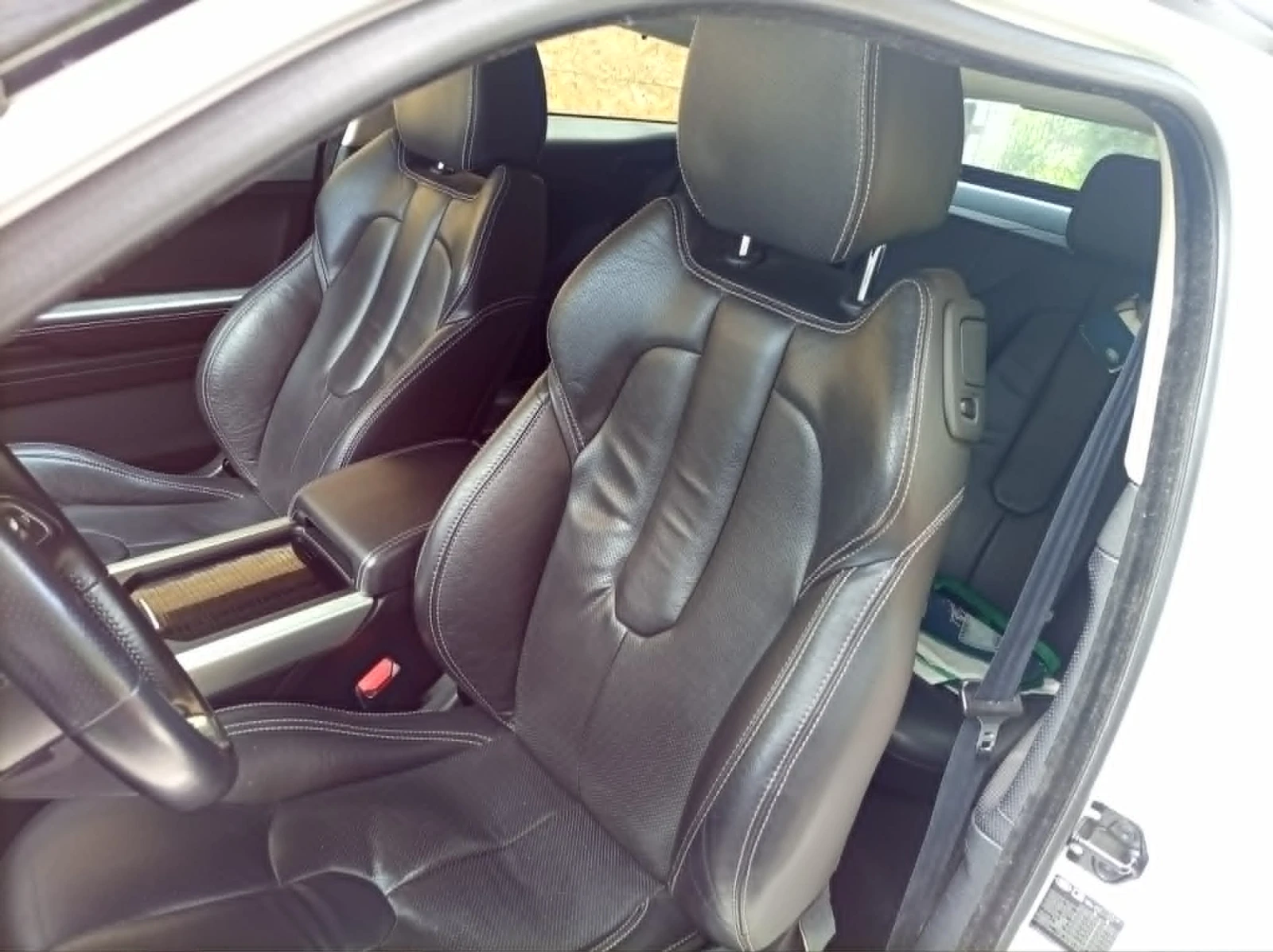 Land Rover Range Rover Evoque, снимка 15 - Автомобили и джипове - 55947418