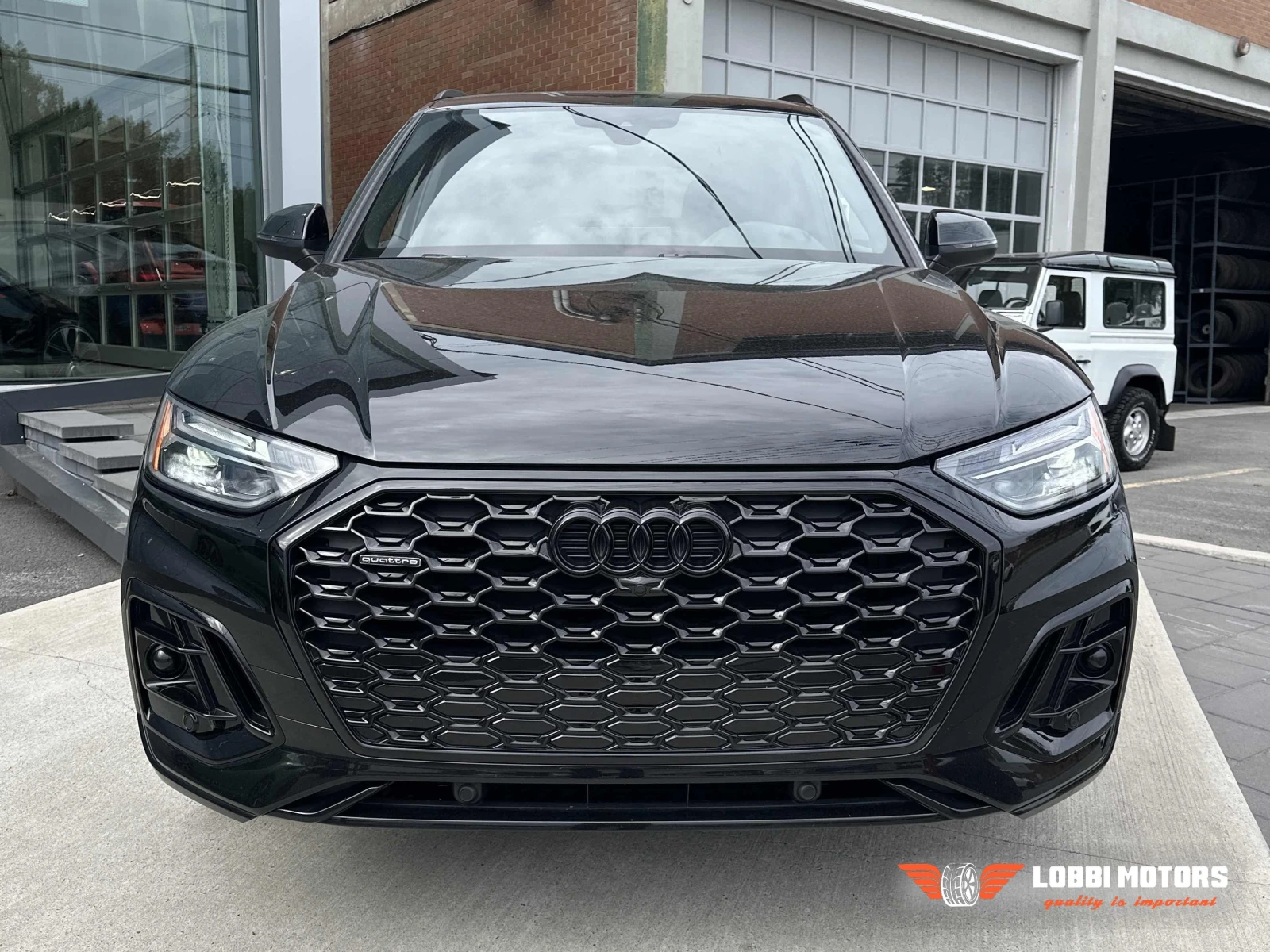 Audi Q5, снимка 6 - Автомобили и джипове - 56128899