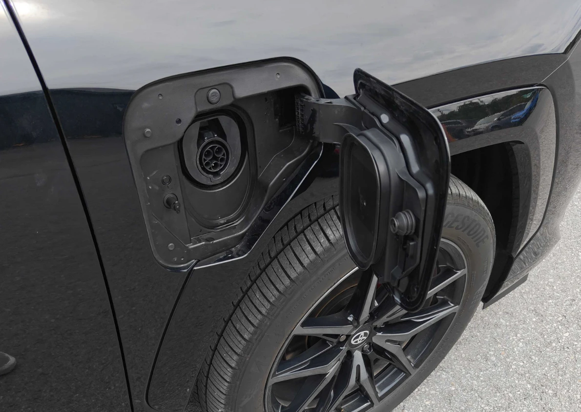 Toyota Rav4 GR * * PLUG IN HYBRID * *  | Mobile.bg � ����������� 7