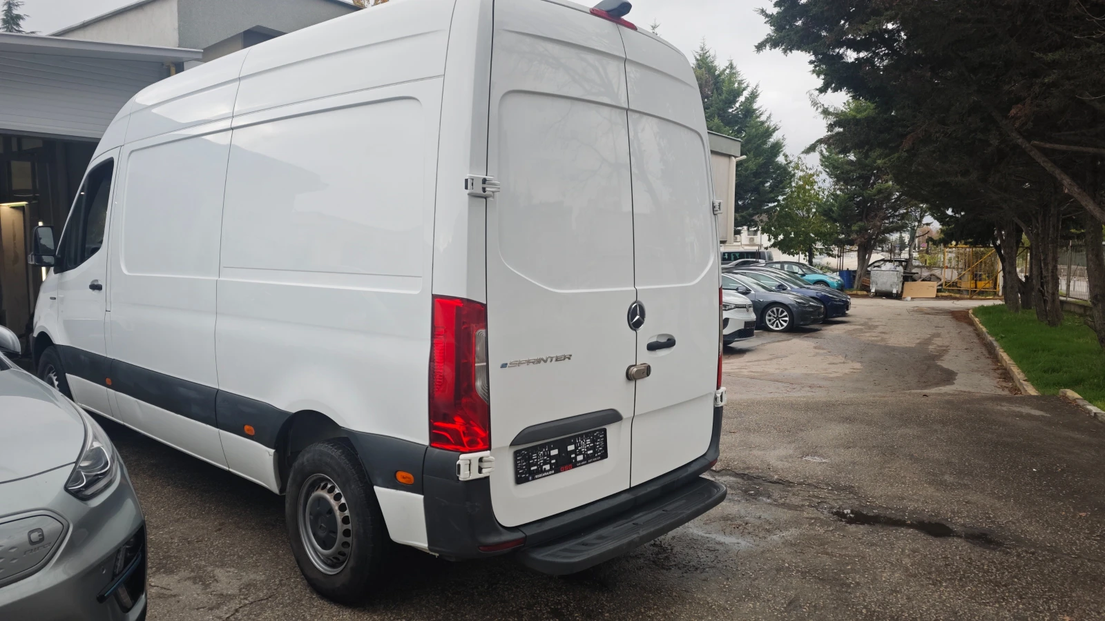Mercedes-Benz Sprinter Business - изображение 5