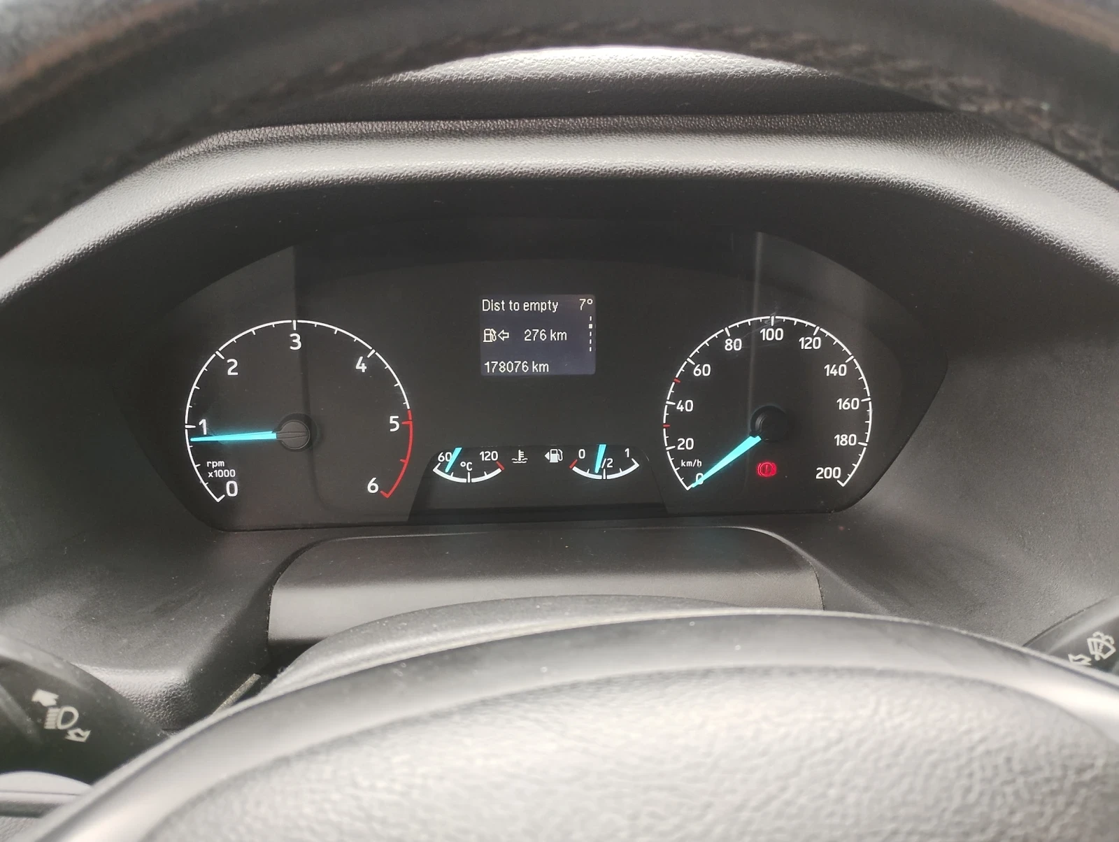 Ford Transit Custom, снимка 10 - Бусове и автобуси - 53848522