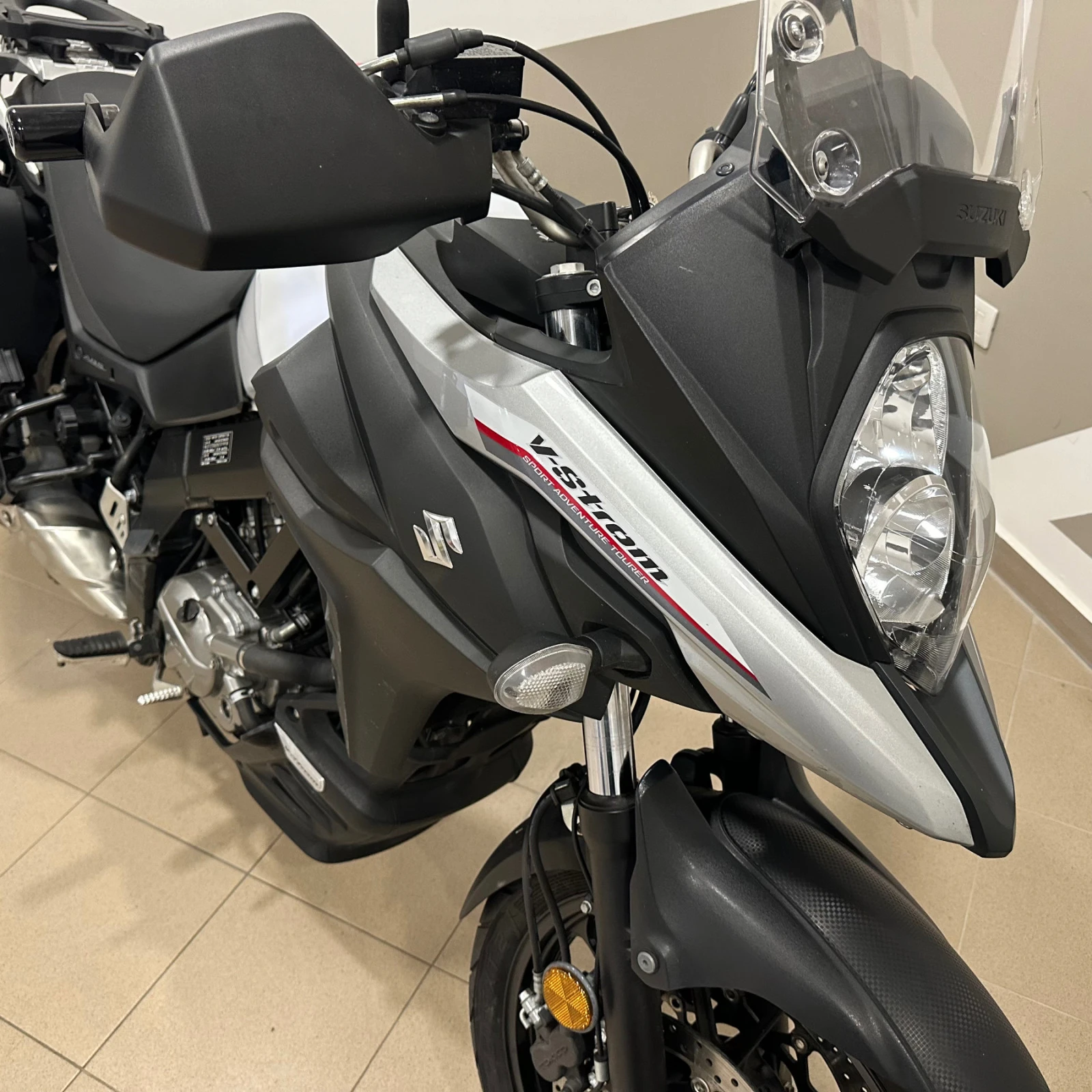 Suzuki V-strom 650 DL - изображение 2