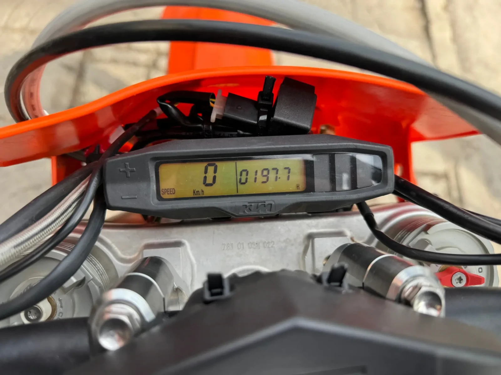 Ktm 450  - изображение 10