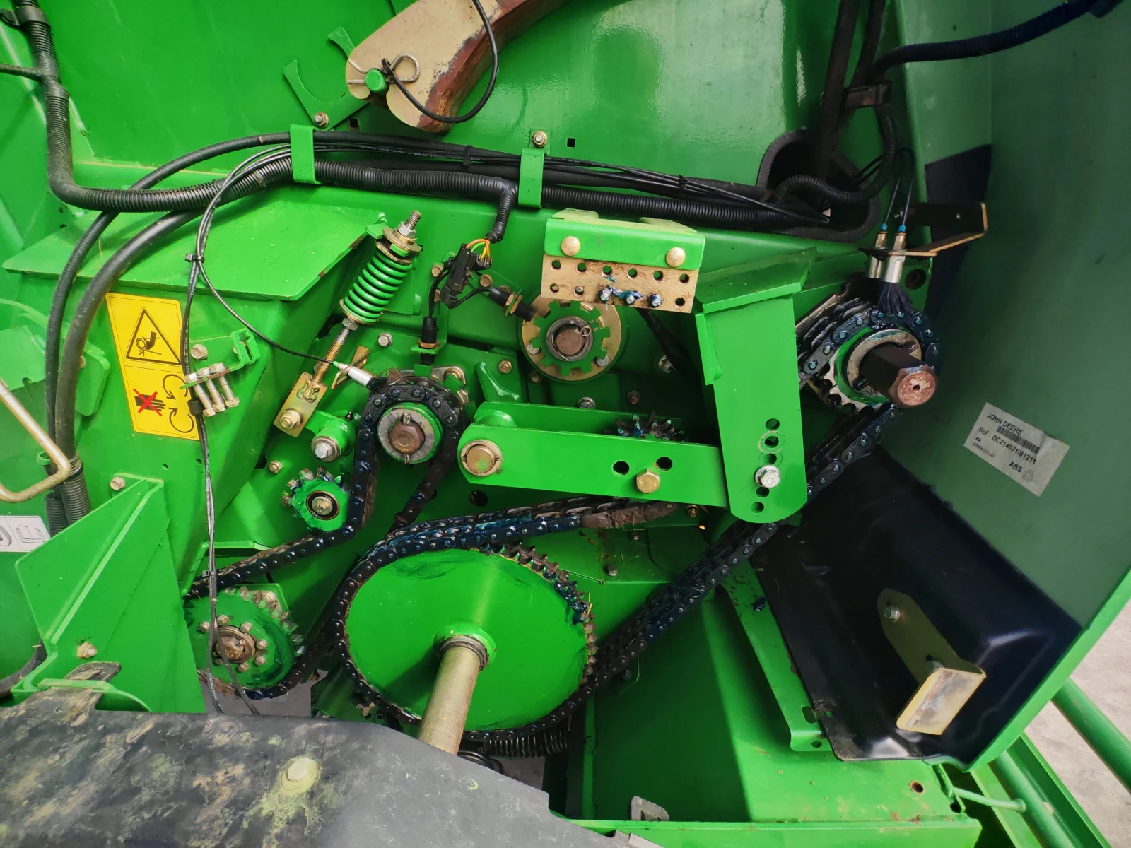  John Deere 854-13000     20 % | Mobile.bg   11