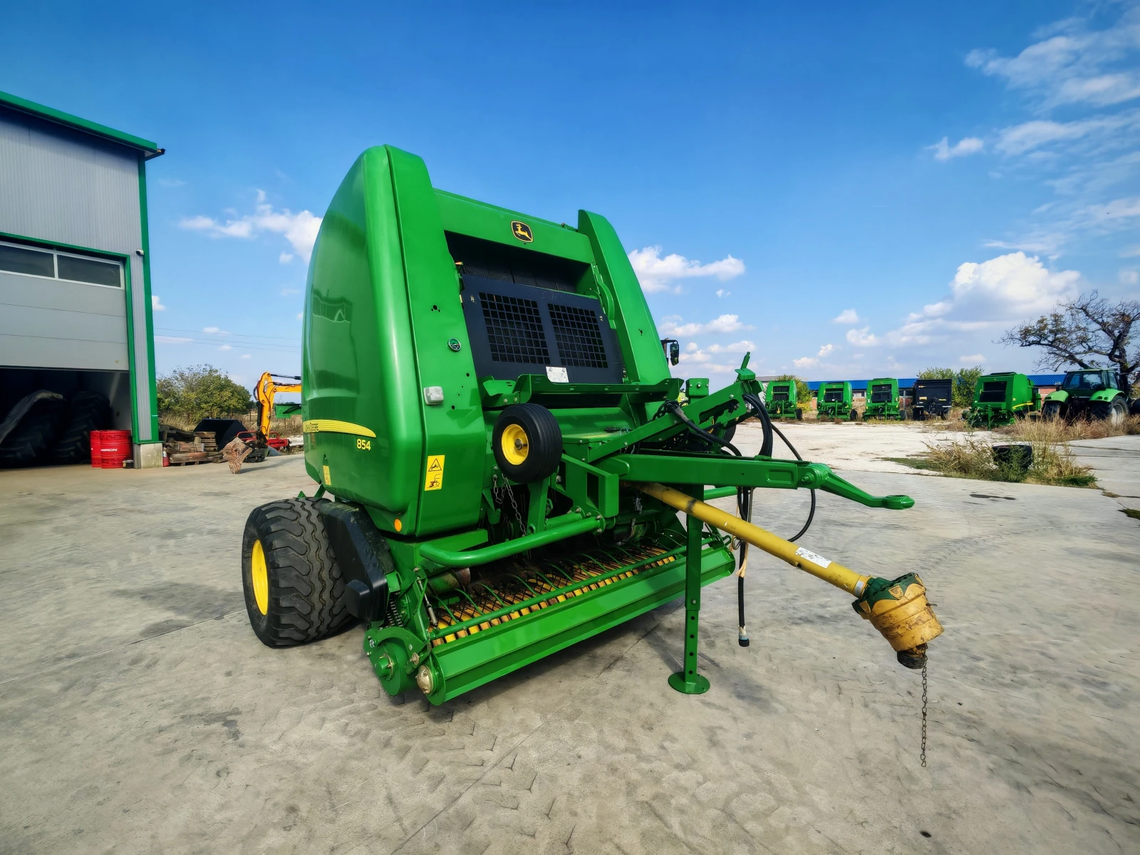  John Deere 854-13000     20 % | Mobile.bg   1