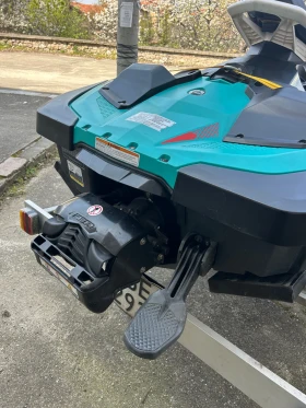 Джет Bombardier Sea Doo Spark Trixx, снимка 5