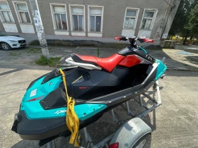 Джет Bombardier Sea Doo Spark Trixx, снимка 6