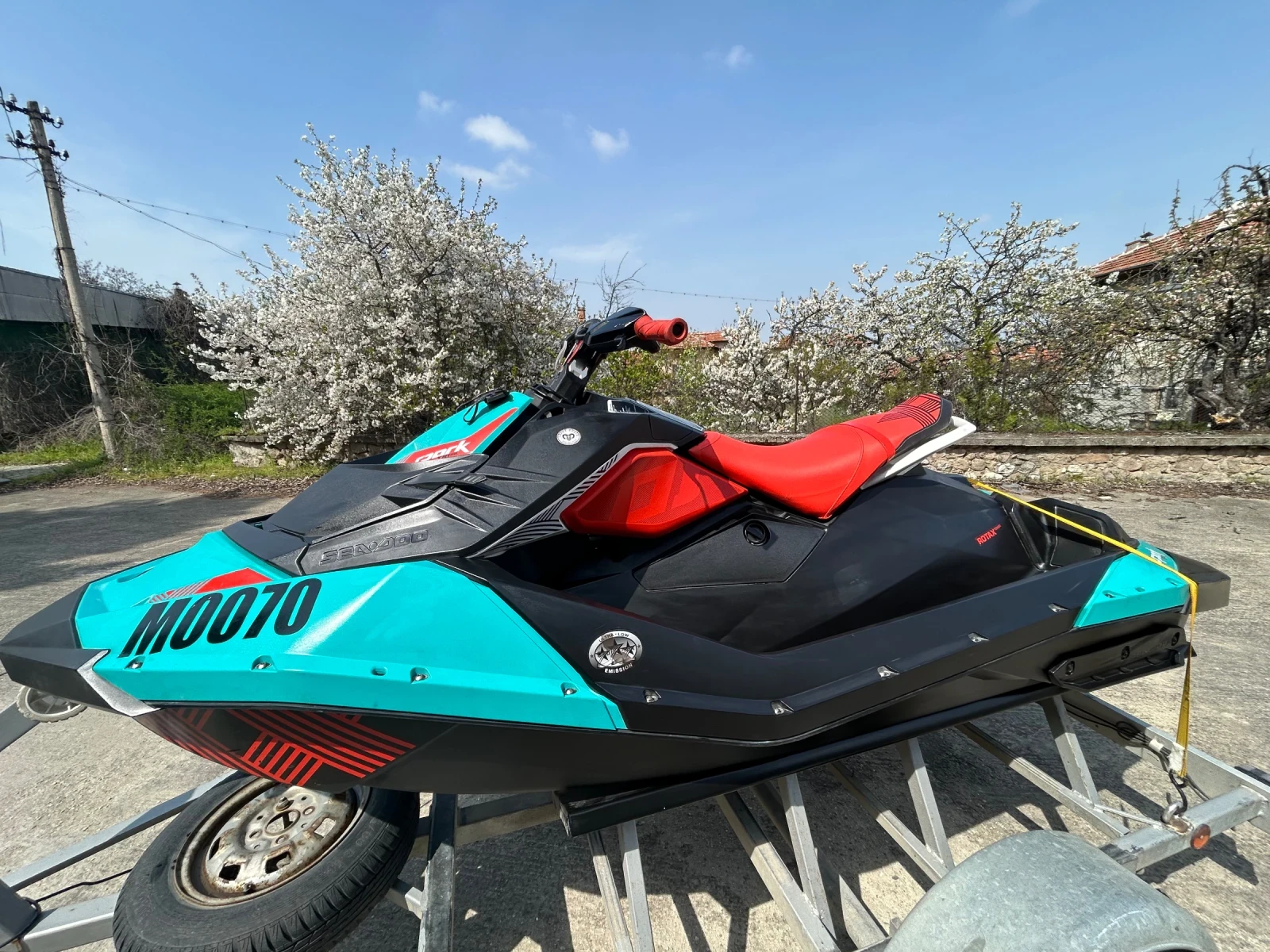 Джет Bombardier Sea Doo Spark Trixx, снимка 10 - Воден транспорт - 54179499
