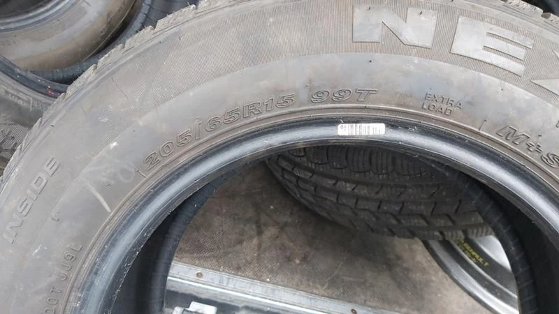 Гуми Зимни 205/65R15, снимка 6 - Гуми и джанти - 29341099