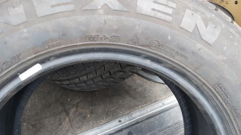 Гуми Зимни 205/65R15, снимка 7 - Гуми и джанти - 29341099