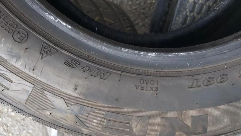 Гуми Зимни 205/65R15, снимка 8 - Гуми и джанти - 29341099