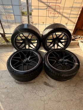        275/35R21  Mercedes-Benz