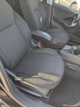Peugeot 208 ALLURE, снимка 11