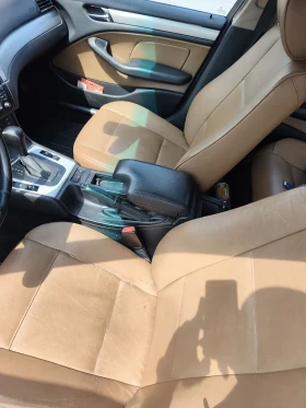 BMW 320, снимка 8