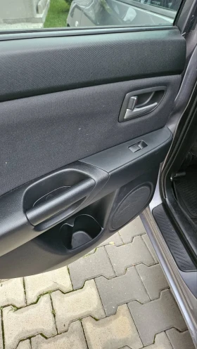 Mazda 3, снимка 8