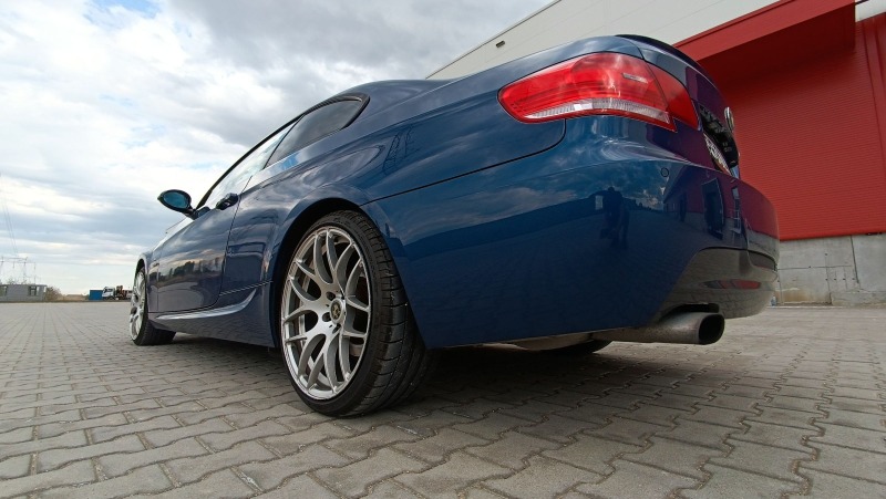 BMW 320 M Sport, снимка 9 - Автомобили и джипове - 43095807