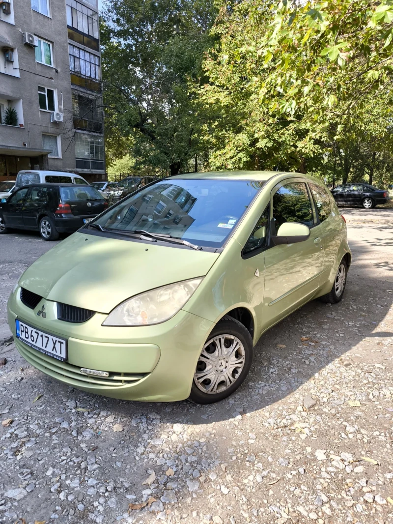 Mitsubishi Colt 1.3 бензин с климатик и регистрация, снимка 2 - Автомобили и джипове - 47128854