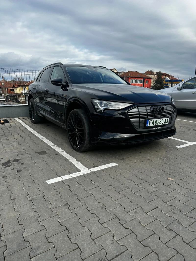 Audi E-Tron 50 Quattro Launch Edition Plus Q8 E-Tron, снимка 1 - Автомобили и джипове - 48138727