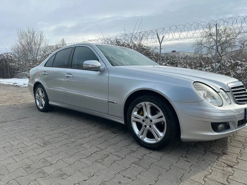 Mercedes-Benz E 280 190кс 2007г., снимка 3 - Автомобили и джипове - 48672581