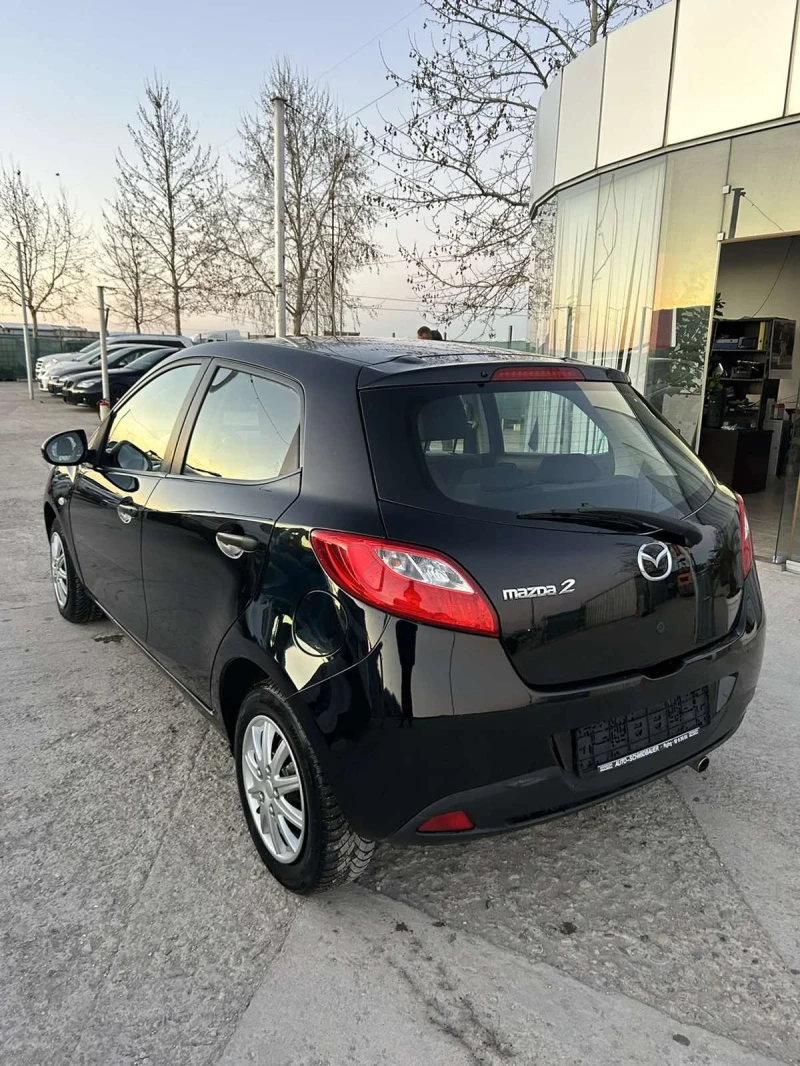 Mazda 2 1.3 75к.с., снимка 8 - Автомобили и джипове - 48826853