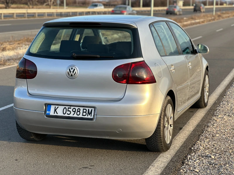 VW Golf 5 1.9TDI, снимка 9 - Автомобили и джипове - 48840871