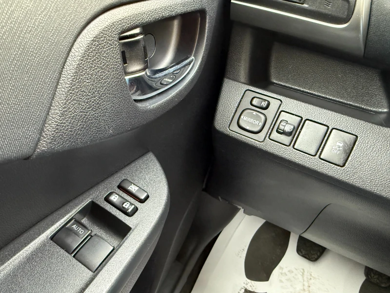 Subaru Trezia 1.3i 99 к.с./ГАРАНЦИЯ 6 МЕСЕЦА, снимка 14 - Автомобили и джипове - 50817679