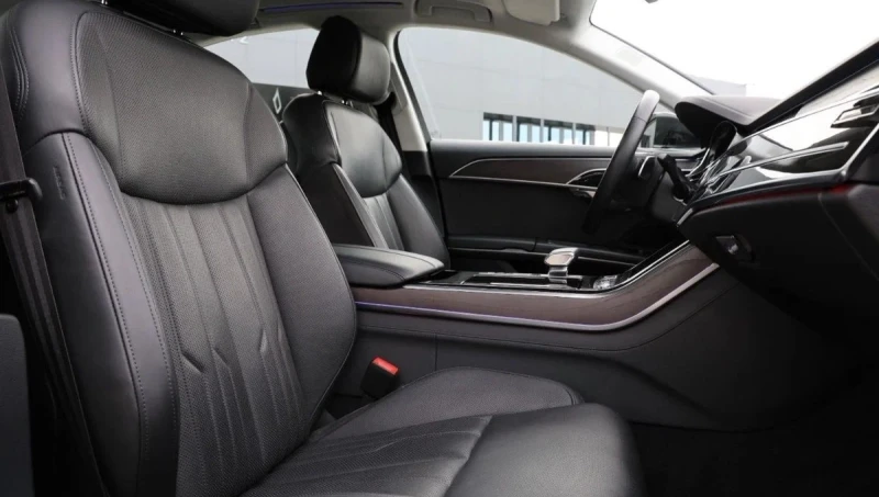 Audi A8 55TFSI Quattro, снимка 8 - Автомобили и джипове - 51106637