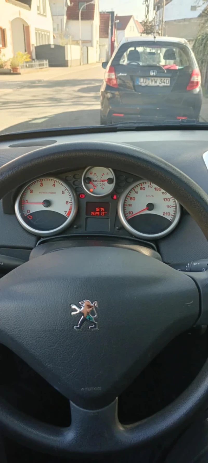 Peugeot 207, снимка 8 - Автомобили и джипове - 52523698