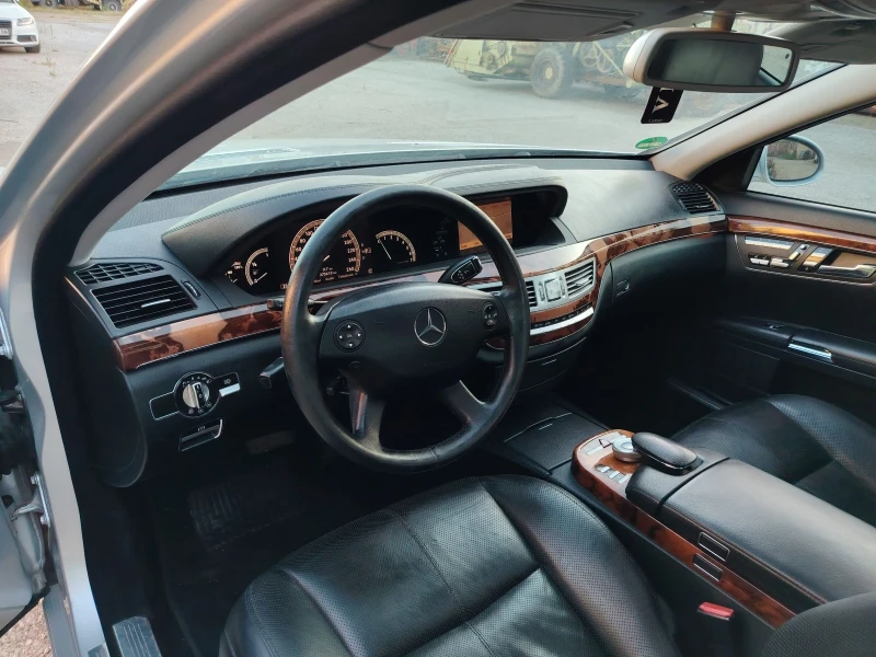 Mercedes-Benz S 350  Дистроник, вакуум, камера, ксенон! , снимка 9 - Автомобили и джипове - 52658504