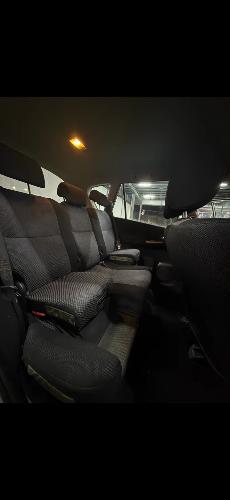 Toyota Corolla verso, снимка 10 - Автомобили и джипове - 52080477