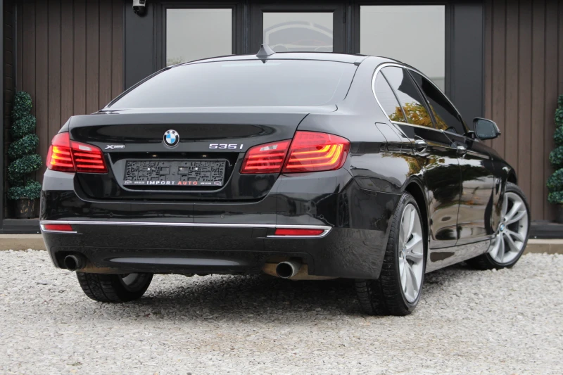 BMW 535 i* Xdrive* FACELIFT* HUD* HARMAN/KARDON, снимка 6 - Автомобили и джипове - 52332585