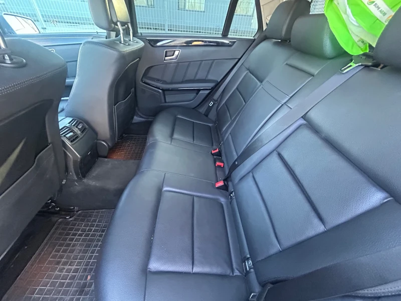 Mercedes-Benz E 350 AIRMATIC 4x4 CDI, снимка 12 - Автомобили и джипове - 52424983