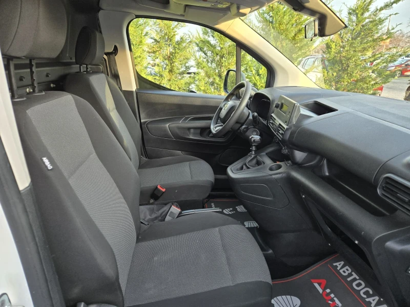 Toyota Proace City 1.5D-102KC= MAXI= 6CK= АВТОПИЛОТ= ДДС, снимка 11 - Автомобили и джипове - 52738252