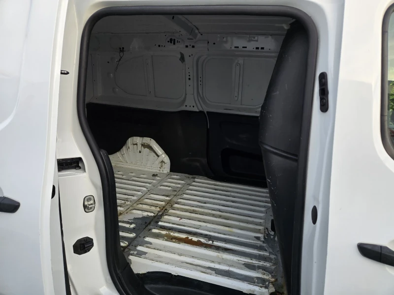 Toyota Proace City 1.5D-102KC= MAXI= 6CK= АВТОПИЛОТ= ДДС, снимка 10 - Автомобили и джипове - 52738252