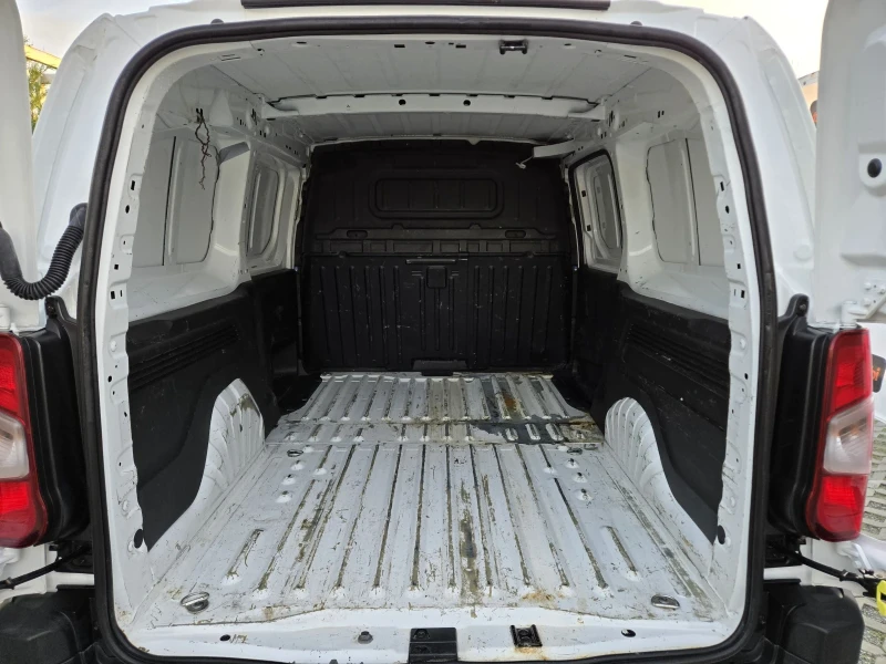 Toyota Proace City 1.5D-102KC= MAXI= 6CK= АВТОПИЛОТ= ДДС, снимка 9 - Автомобили и джипове - 52738252