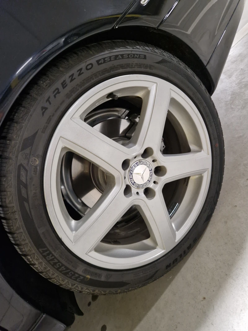 Mercedes-Benz C 320, снимка 11 - Автомобили и джипове - 52880558