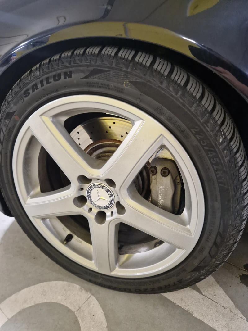 Mercedes-Benz C 320, снимка 8 - Автомобили и джипове - 52880558