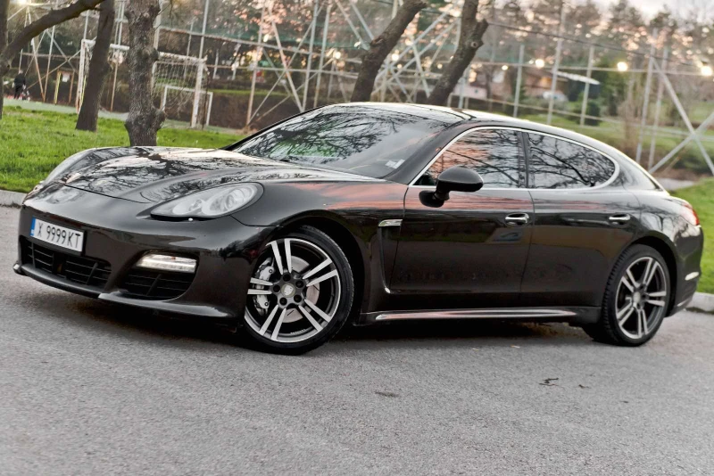 Porsche Panamera 4S GTS, снимка 3 - Автомобили и джипове - 53052693