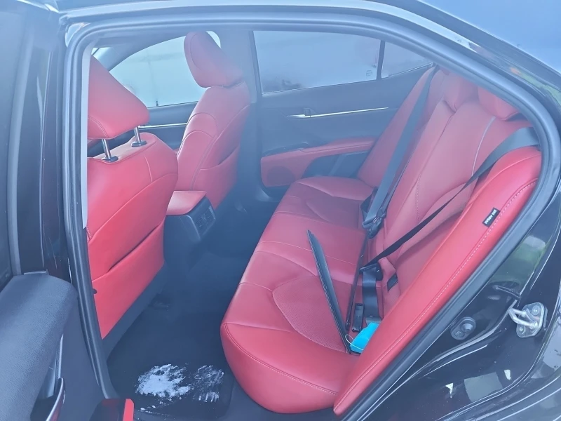 Toyota Camry XSE* CARFAX* АВТО КРЕДИТ* , снимка 13 - Автомобили и джипове - 53223271