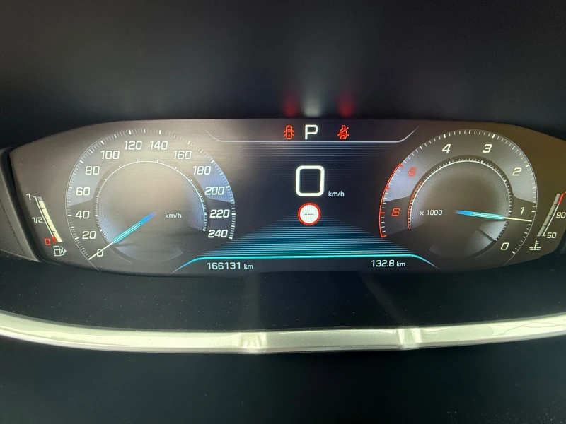 Peugeot 3008 1.6 hdi, снимка 8 - Автомобили и джипове - 53449653