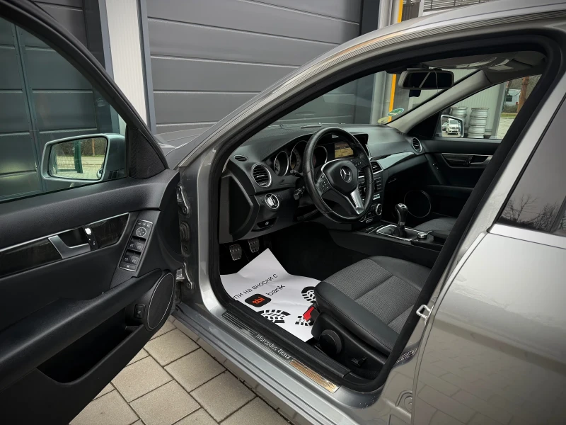 Mercedes-Benz C 200 2.2CDI FaceLift * NAVI* CAMERA* Avantgarde* , снимка 7 - Автомобили и джипове - 53496831