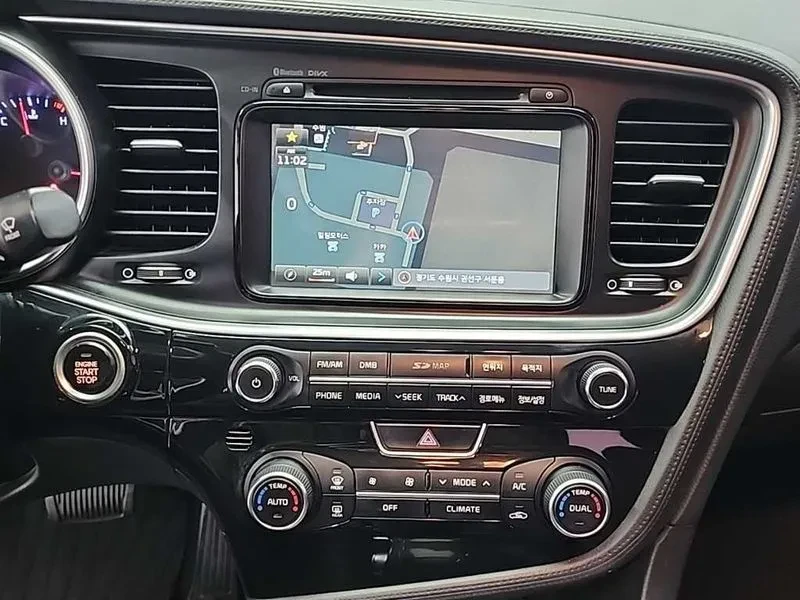 Kia K5 2.0, снимка 10 - Автомобили и джипове - 54262519