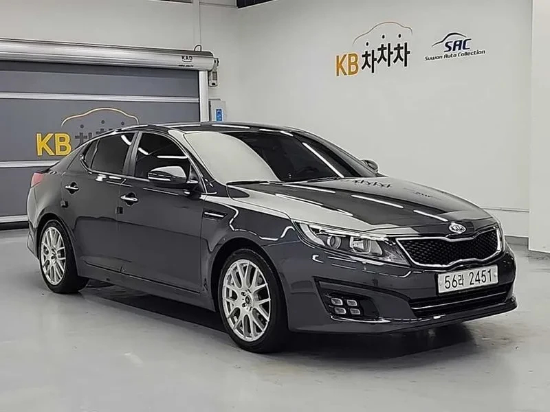 Kia K5 2.0, снимка 4 - Автомобили и джипове - 54262519