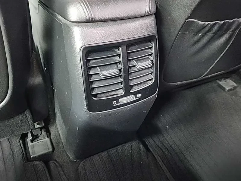 Kia K5 2.0, снимка 13 - Автомобили и джипове - 54262519