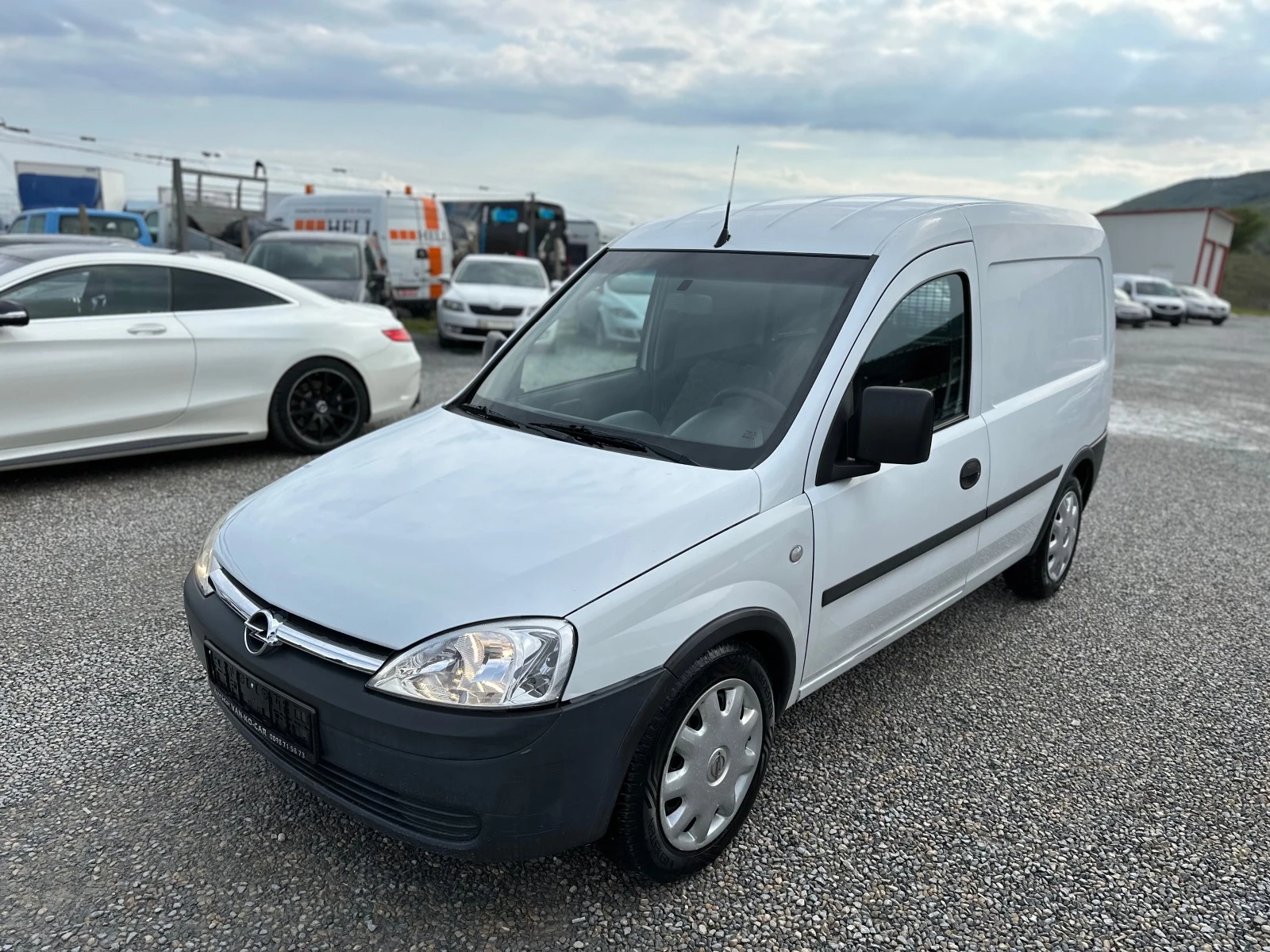 Opel Combo 1.7CDTI КЛИМА - изображение 10